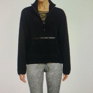 NWT Sherpa sweater half Zip perfect joggers pullover